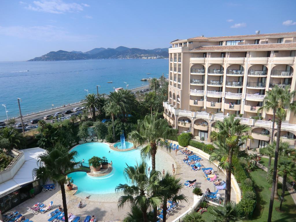 Cannes - View Cap Esterel Exterior photo